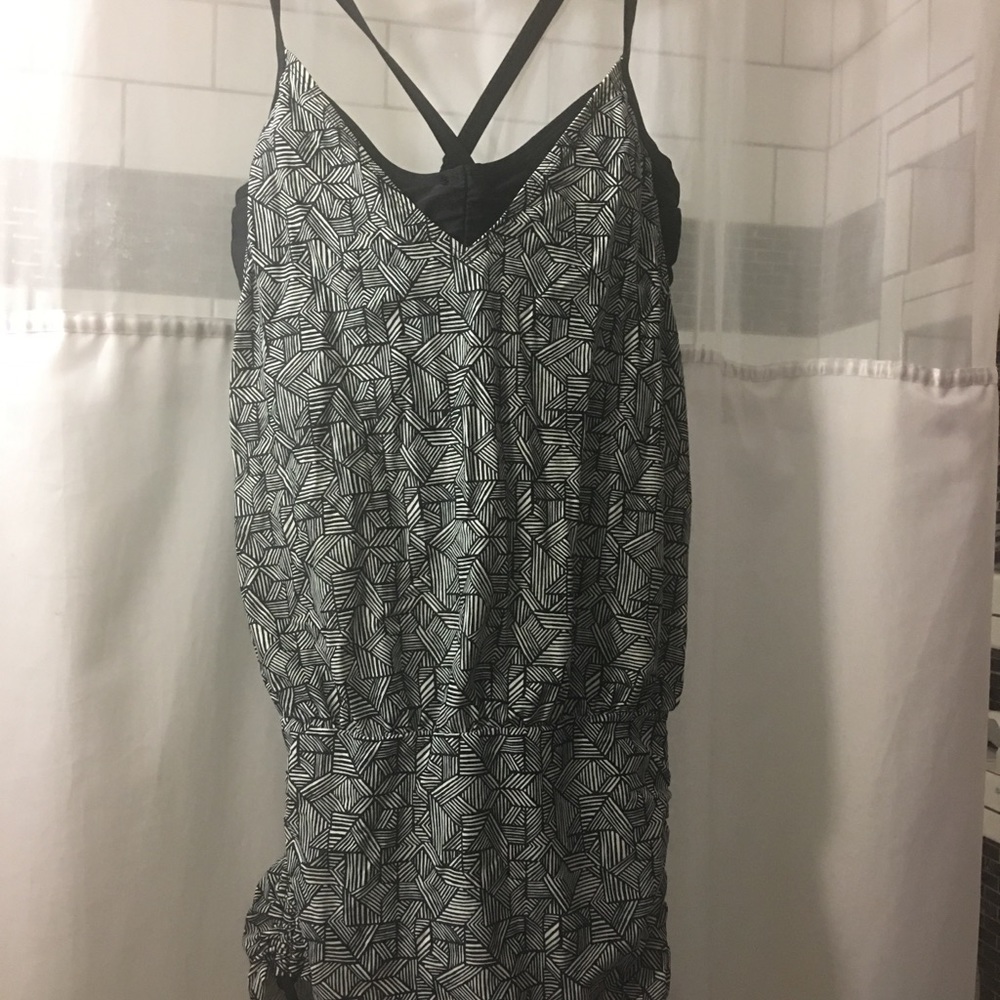 Athleta swim tank size 34 B/C